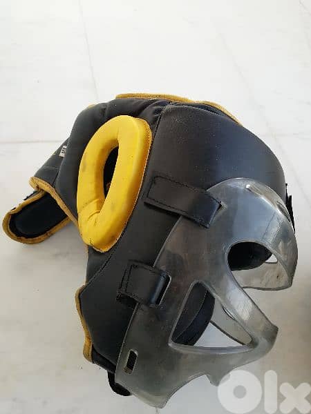خوذة كاراتيه عدد 2 3