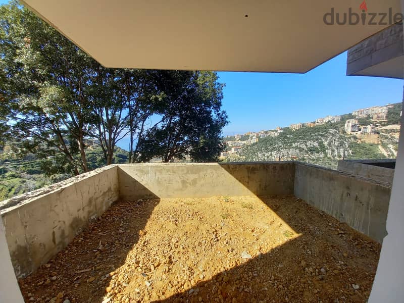 Apartment for sale in nabay شقة للبيع في ناباي 0