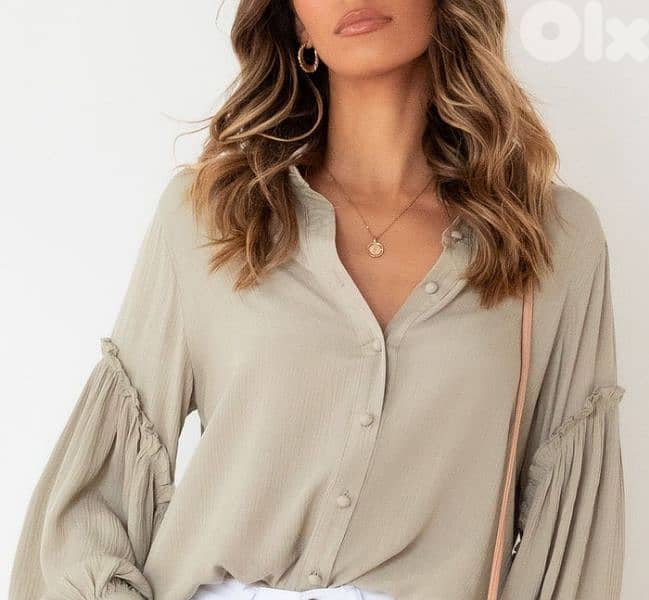 shirt 2 colours available s m l  turkey 4