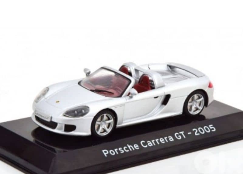 Porsche Carrera GT (2005) diecast car model 1;43. 0