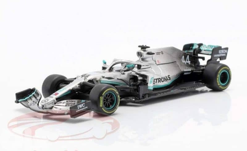 L. Hamilton Mercedes AMG W10 EQ (2019) diecast car model 1;43. 1