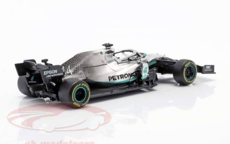 L. Hamilton Mercedes AMG W10 EQ (2019) diecast car model 1;43. 3