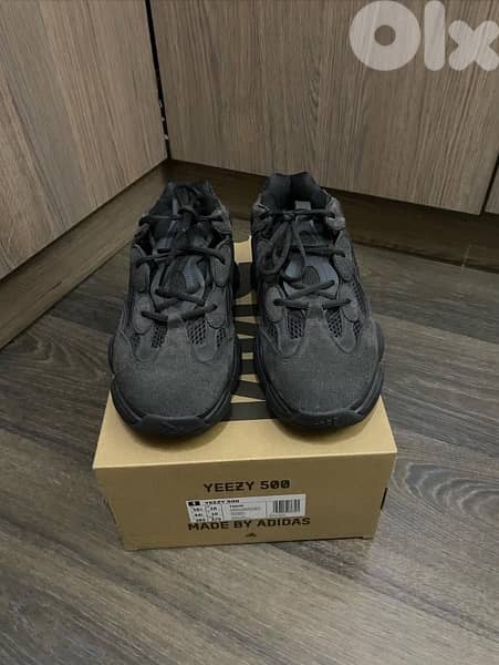 Adidas Yeezy 500 black size 44.5 1