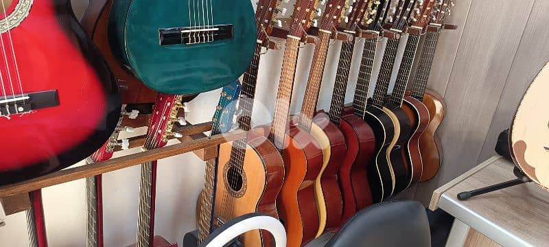 مجموعه غيتارات مستعمل وجديد 2