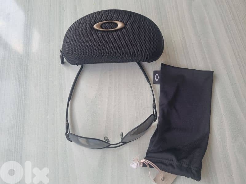Oakley sunglasses unwanted gift bargain price 12