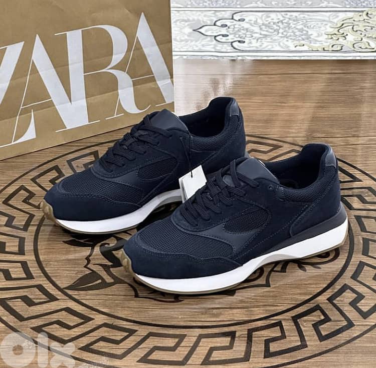 ZARA RETRO LEATHER size 41 7