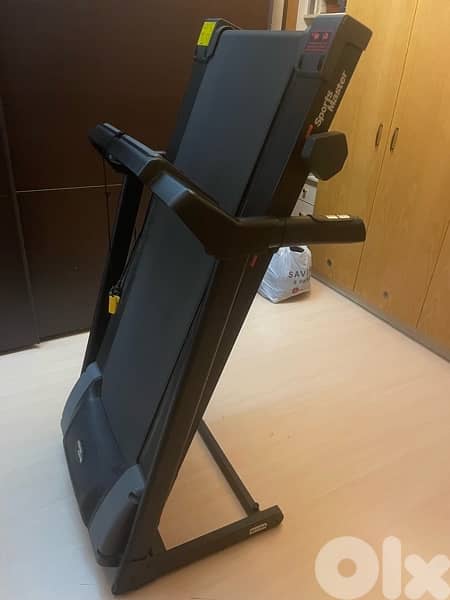 SportsMaster Treadmill MI100A 1