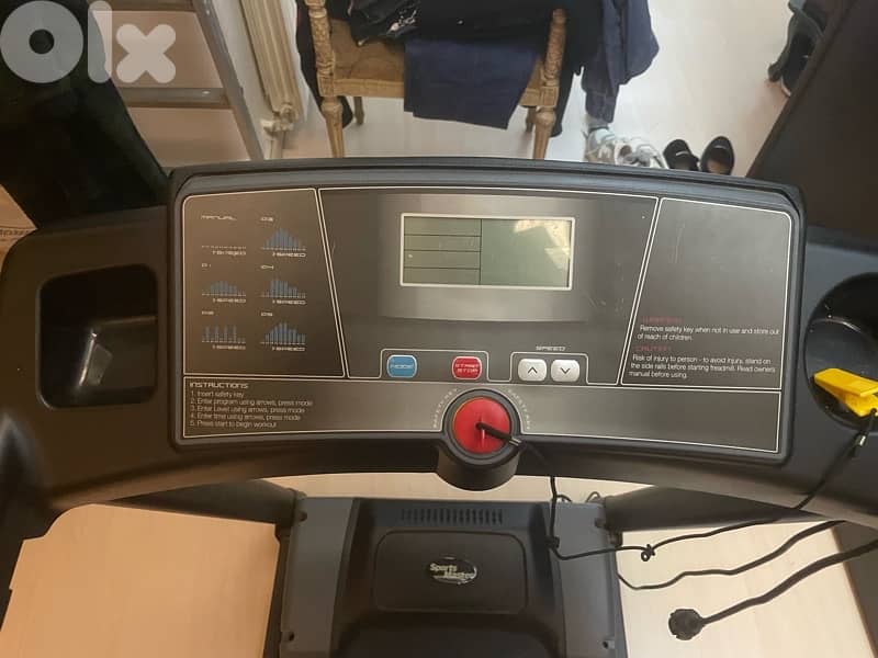 SportsMaster Treadmill MI100A 7