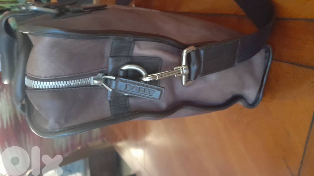 Bally business bag, brand new. 3