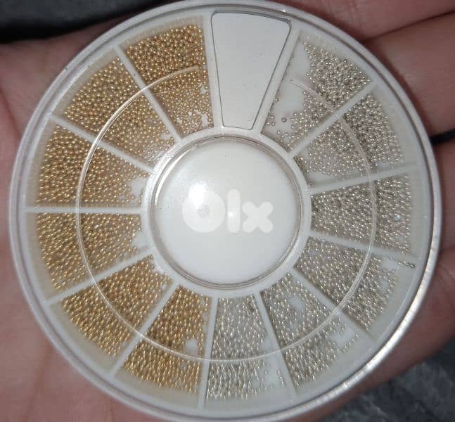 Gorgeous manicure and pedicure decoration box 6