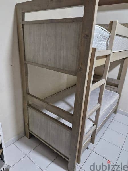 2 beds with their metresses. in very good quality and conditions. 8