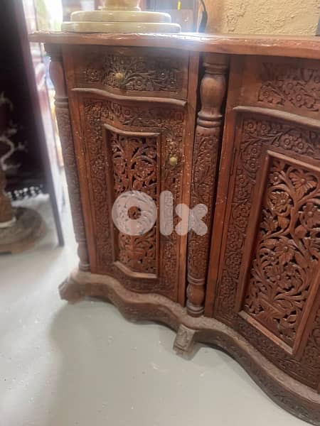 dersoir antique engraved solid wood 3