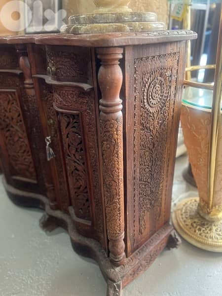 dersoir antique engraved solid wood 9