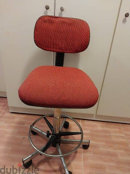 Table and chair for architecture 2