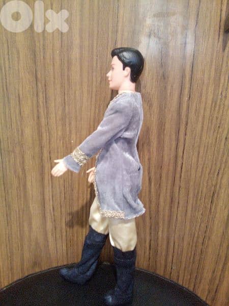 PRINCE ANTONIO doll from Barbie ISLAND Princess wearing his own outfit 2