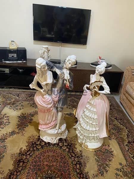 Itallian Original porcelain antique 0