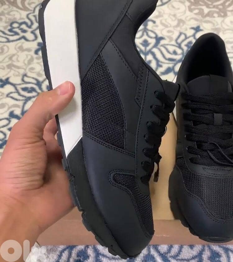 ZARA Running Sneakers 41 4