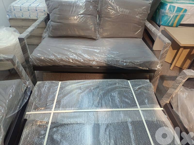 طقم 2+1+1+ table sale outdoor 1