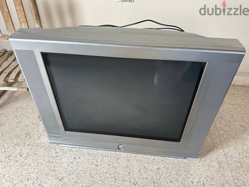 4 CRT TVs LG, Hisense, Hitachi, Star & Sony + stand 3