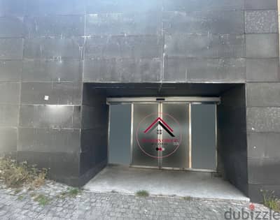 Huge Warehouse for sale in Verdun