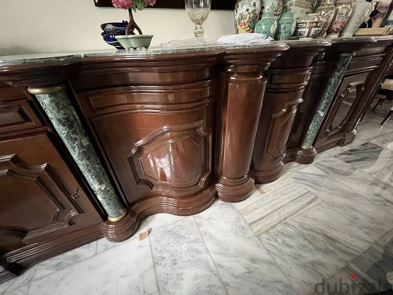 full Classic dining room exellent condition 8