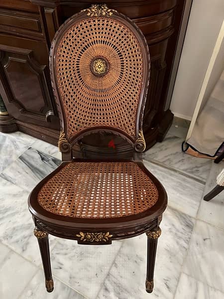 full Classic dining room exellent condition 10