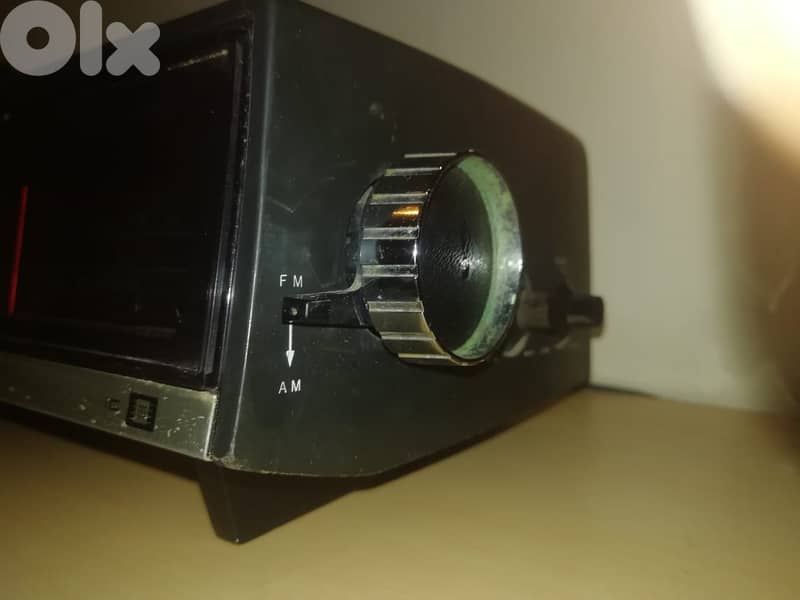 Vintage  1973 Sony Solid State  Digimatic Japan Flip Clock tuner Alarm 2