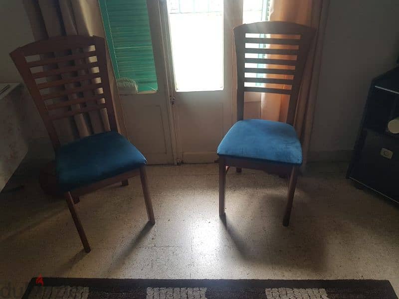 living room barely used 1