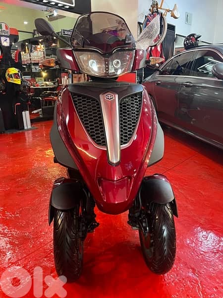 piaggio MP3 300 cc 13