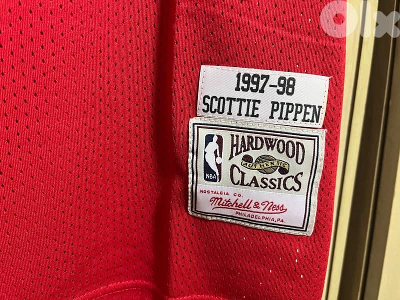 Scottie Pippen Chicago bulls red special edition 1997 jersey 2