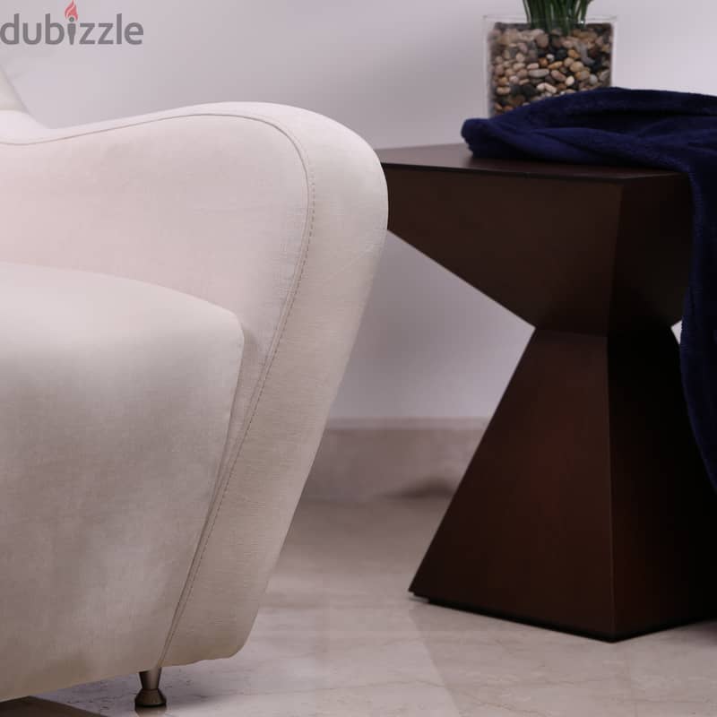 Two Fortuna Armchairs 2