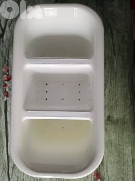 مشكات مرتبة للملاعق والسكاكين 2