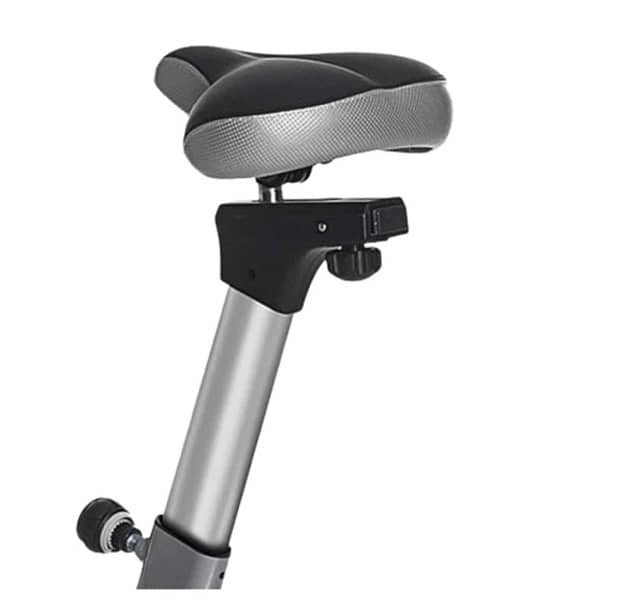 Horizon Paros Pro Upright Exercise Bike 1