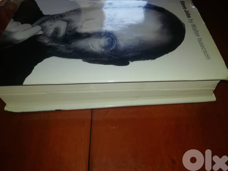 Steve Jobs book hardcover by Walter Isaacson 2