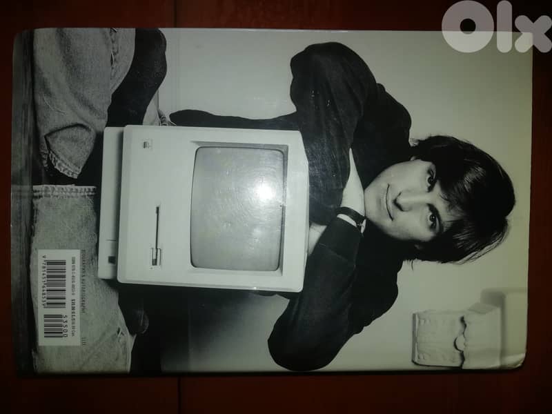 Steve Jobs book hardcover by Walter Isaacson 4