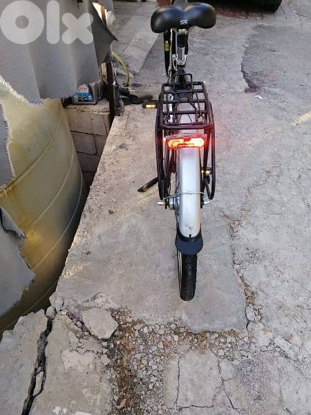 Prophete E-BIKE with Battery Charger included 5