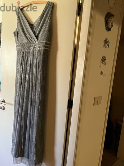 dress for occasions