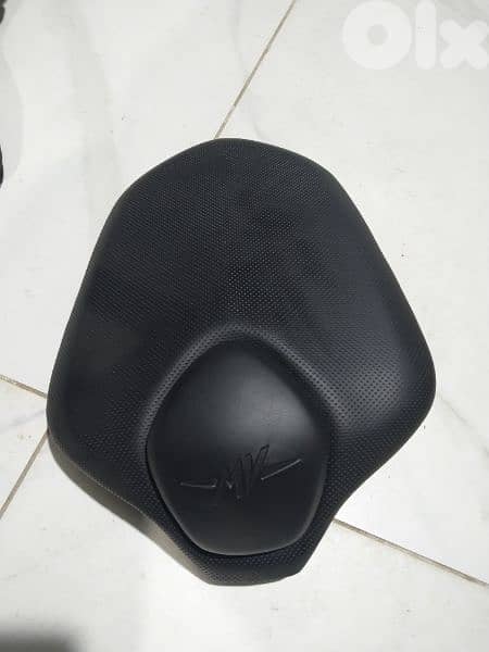Bmw seat and Harley Davidson honda suzuki piaggio aprilia hero 5