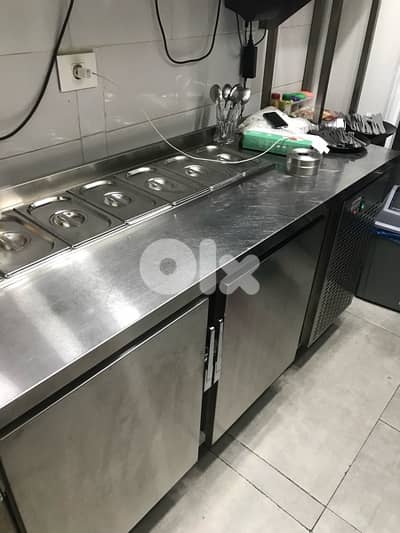 Kitchen & bar equipment for sale in great condition.