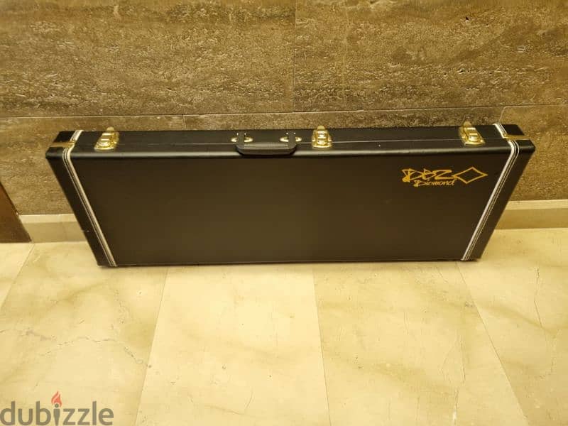 Barely Used Electric Guitar 5