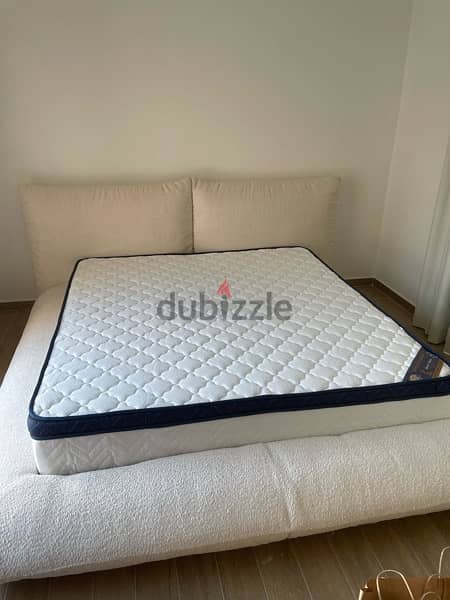 تخوت منجده وفرشات 0