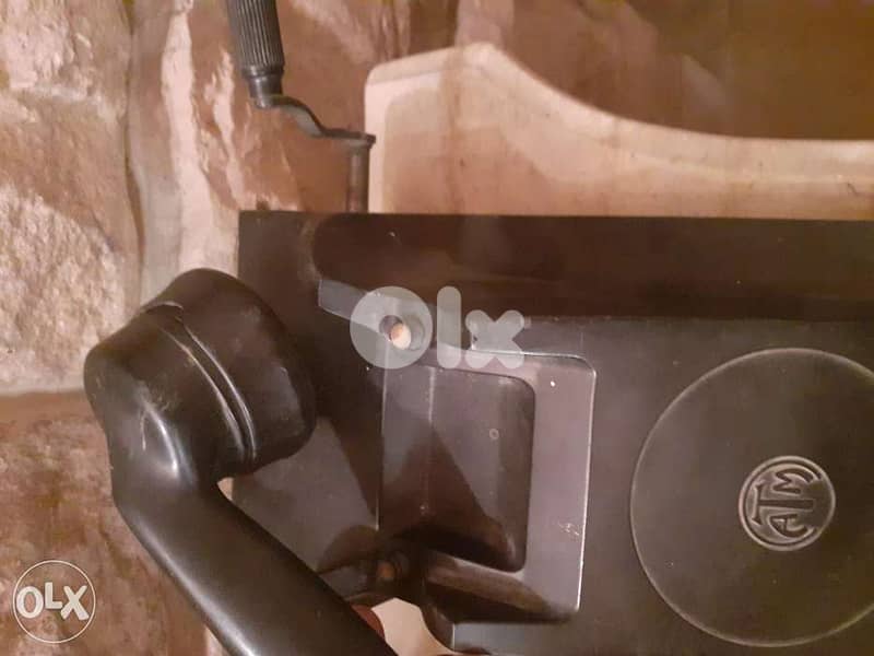 هاتف مانيفيل قديم جدا Ericsson 2