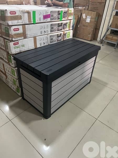 new storage box 380l 2
