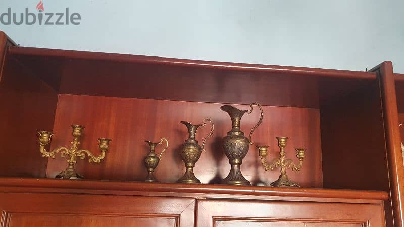 brass items تحف نحاسيات 0