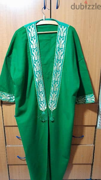 عباية جوخ مرتبة 0