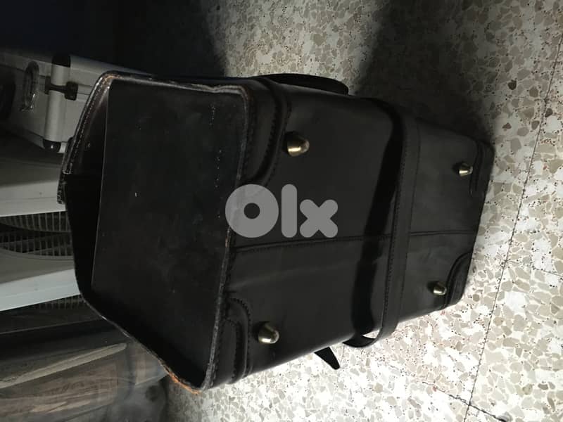 Vintage carry case 1