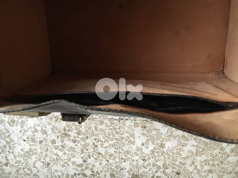 Vintage carry case 4