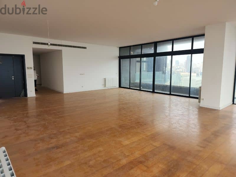 Achrafieh,PORT SEA VIEW+Terrace. Unique Tower 0