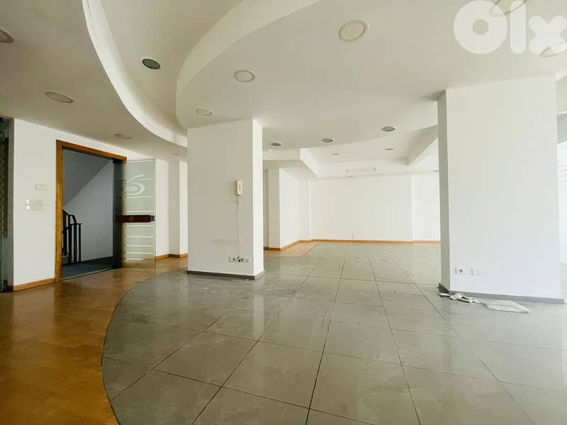 JH24-3411 Office 250m for rent in Achrafieh with terrace , $1,666 cash 0