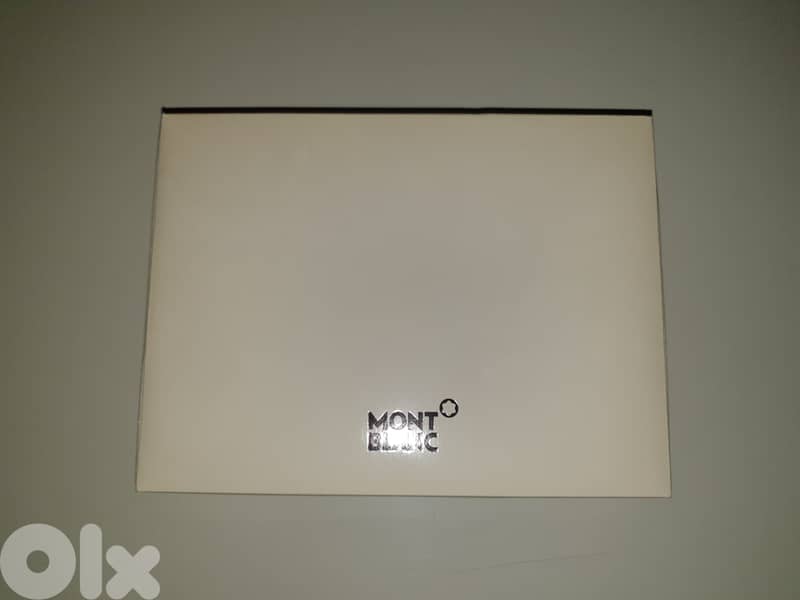 Montblanc leather wallet/ 5 cc holder 2